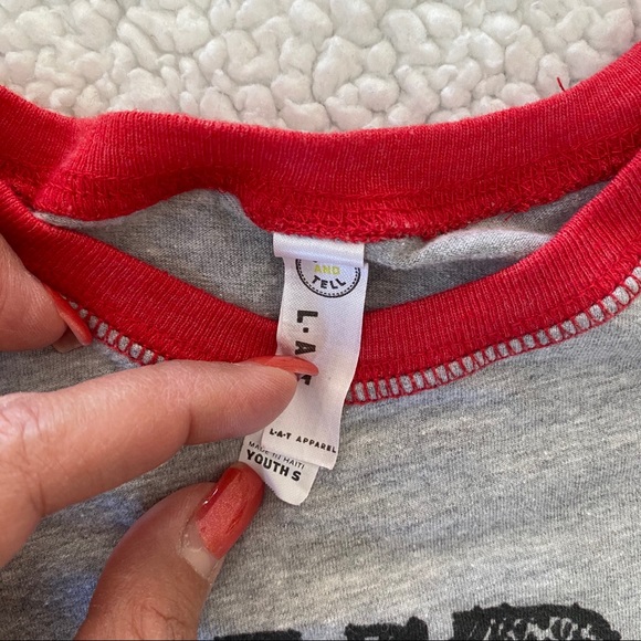 Unisex four ever young baseball tee - Picture 2 of 2